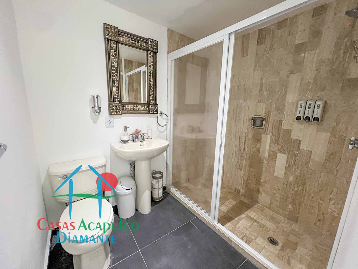 Torre Coral 2509 - Baño de visitas 1